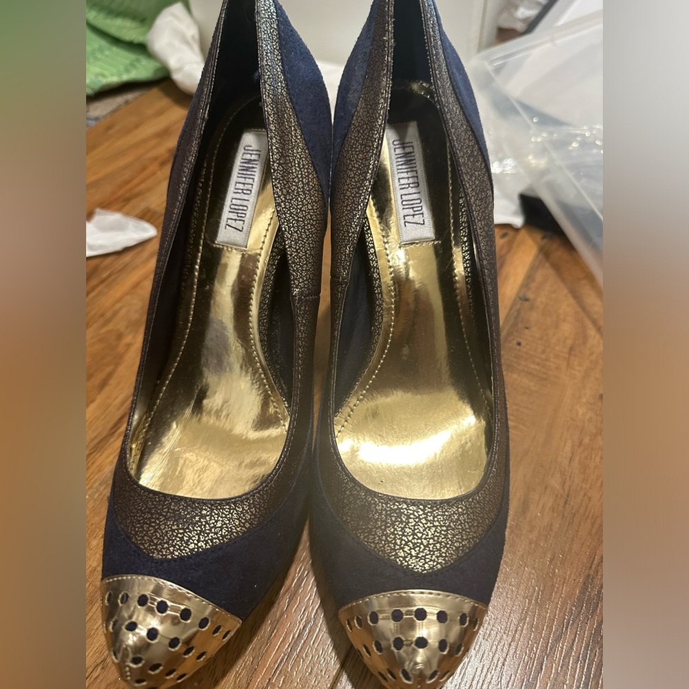 Jenifer Lopez shoes